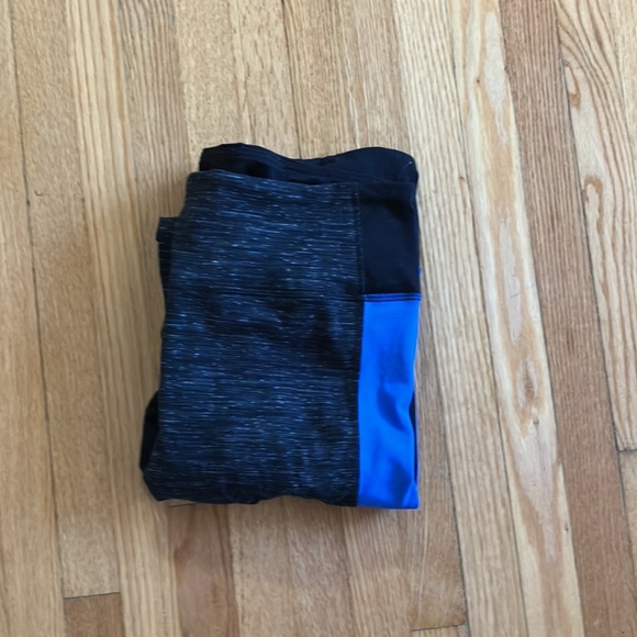 Athletic Leggings 7/8 Length - Picture 6 of 7